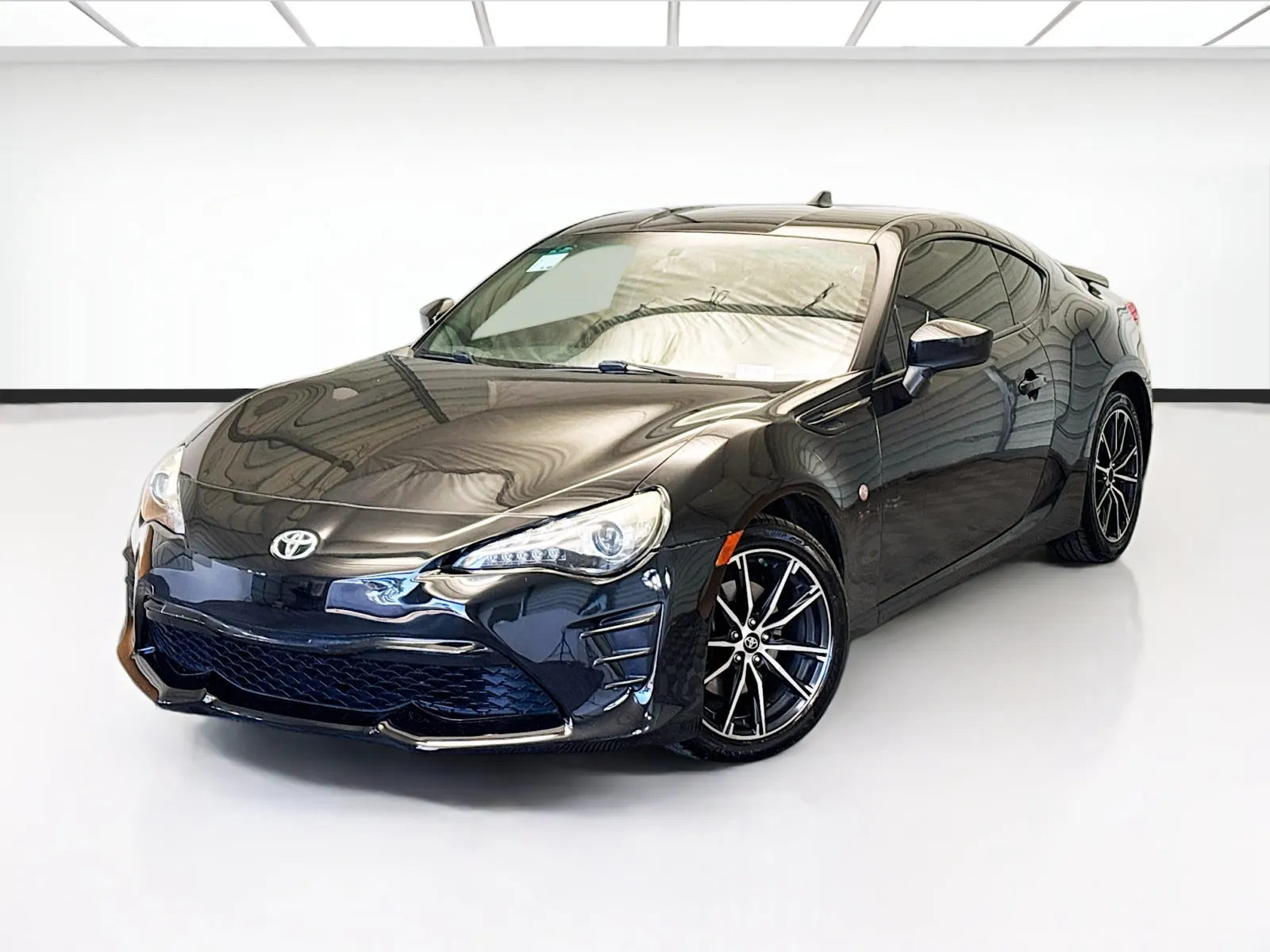 Used 2018 Toyota 86 for sale in Montclair, CA at STG Auto Group