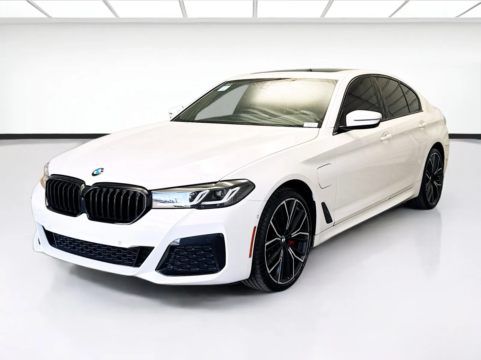 White 2021 BMW 5 Series 530e iPerformance M SPORT & SHADOWLINE PACKAGE for sale in Montclair, CA