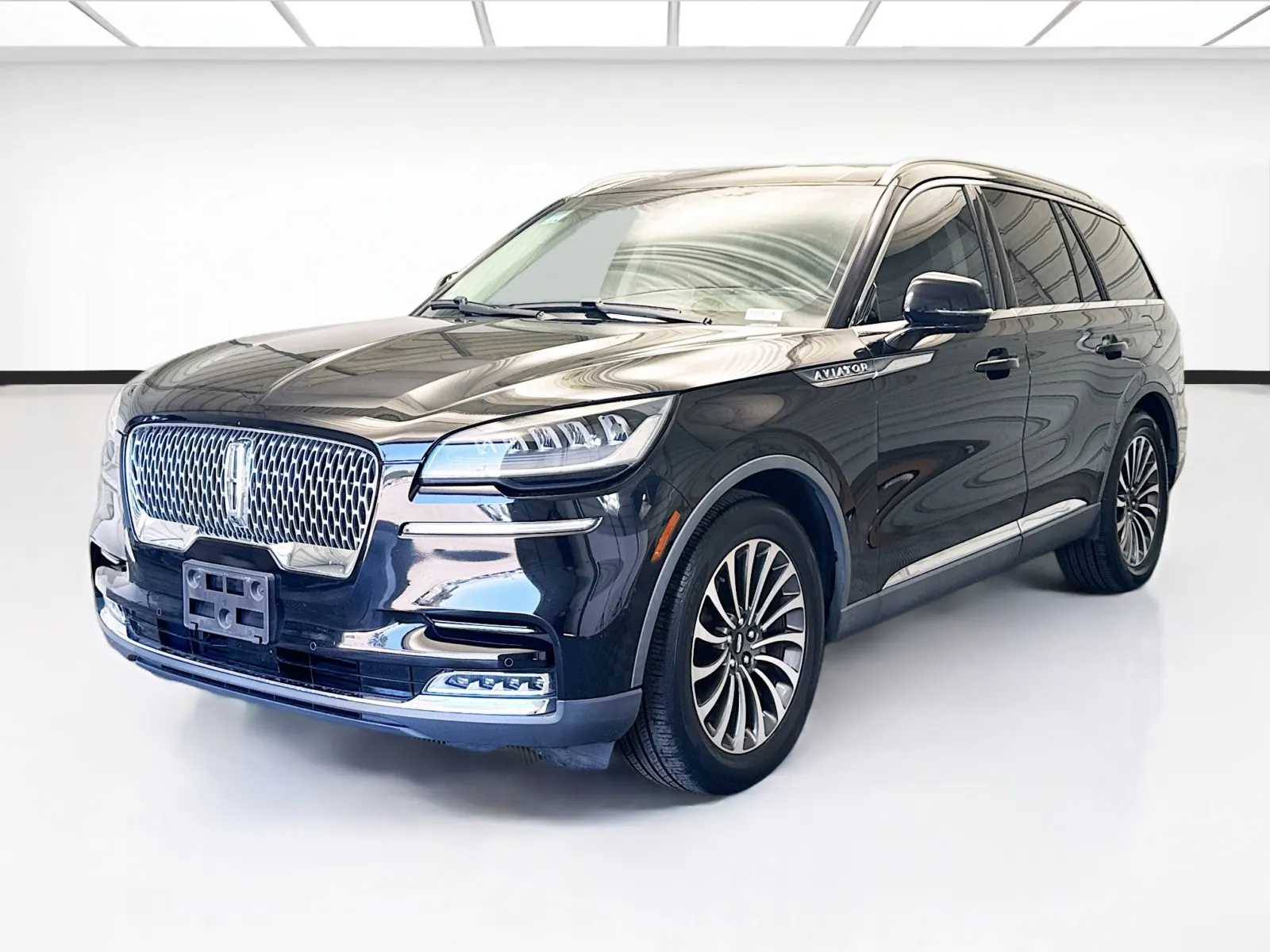 Black 2020 Lincoln Aviator Reserve for sale in Montclair, CA