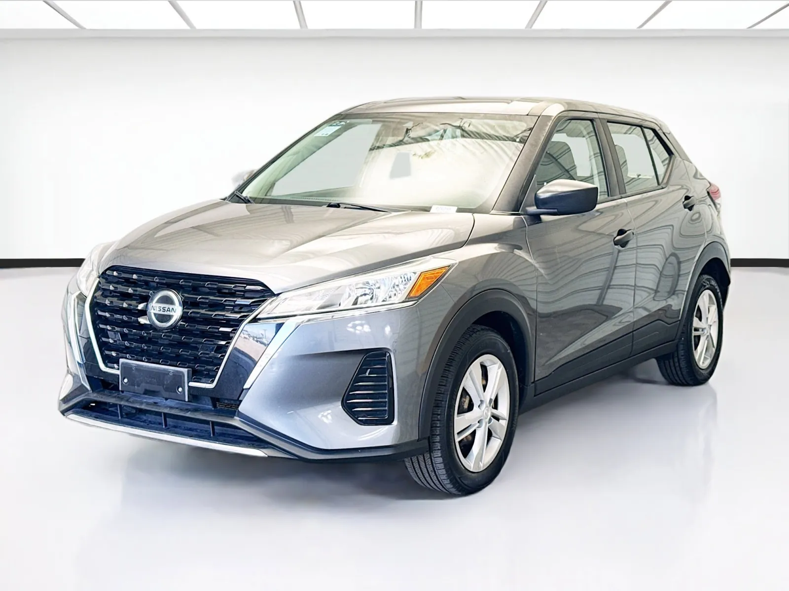 Gray 2021 Nissan Kicks S for sale in Montclair, CA
