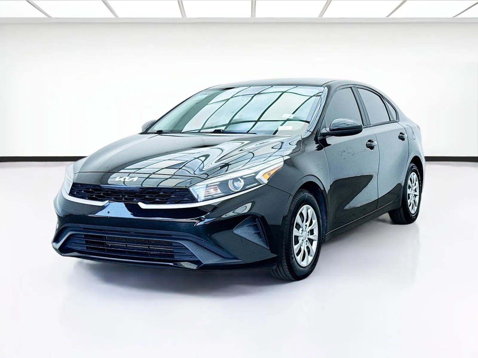 Black 2022 Kia Forte FE for sale in Montclair, CA