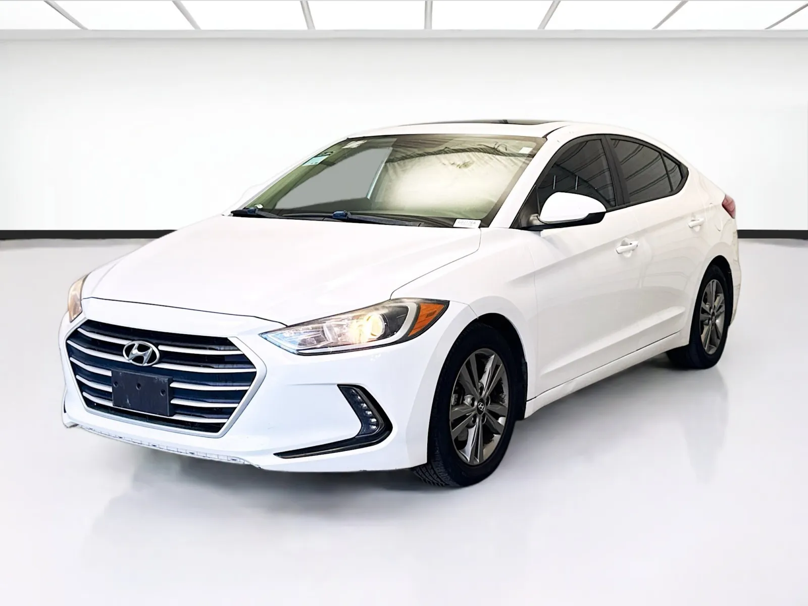 White 2018 Hyundai Elantra Value Edition for sale in Montclair, CA