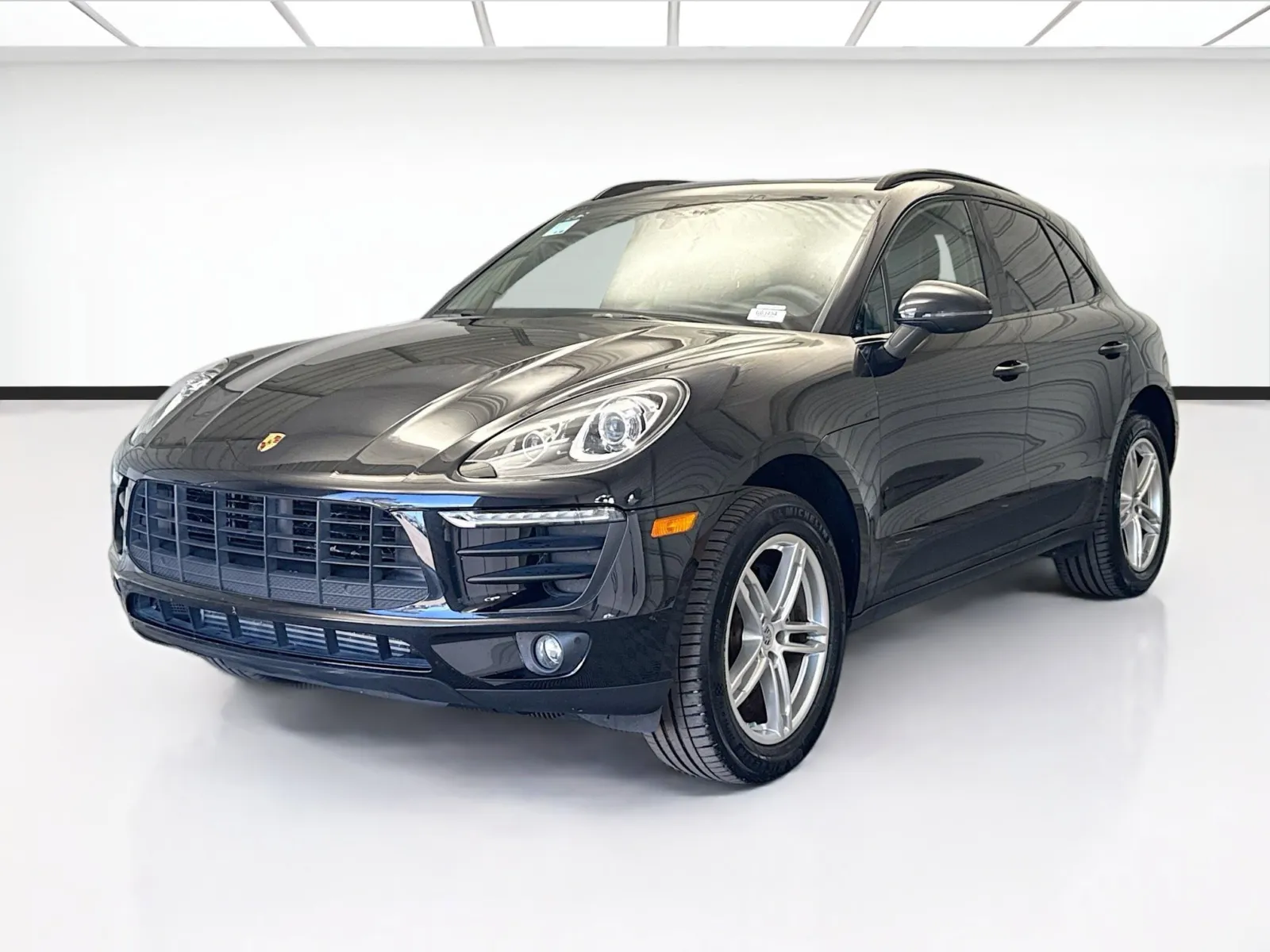 Black 2018 Porsche Macan for sale in Montclair, CA