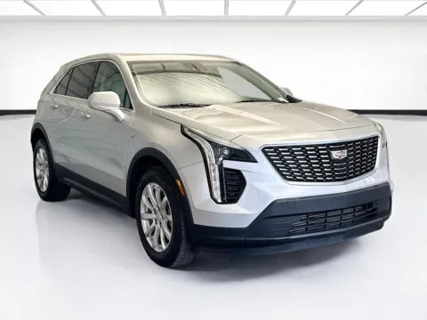 Another view of 2020 Cadillac XT4 Luxury for sale in Montclair, CA at STG Montclair