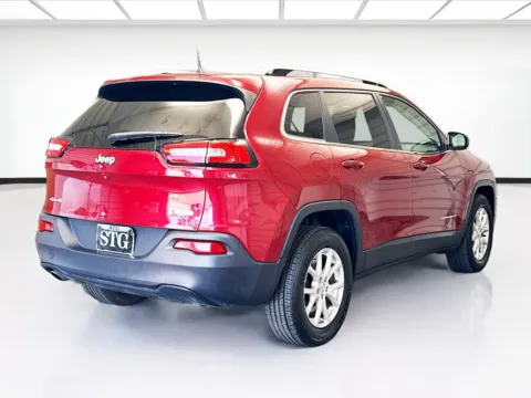 More photos of 2016 Jeep Cherokee Latitude at STG Montclair, CA