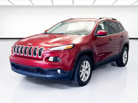 Red 2016 Jeep Cherokee Latitude for sale in Montclair, CA