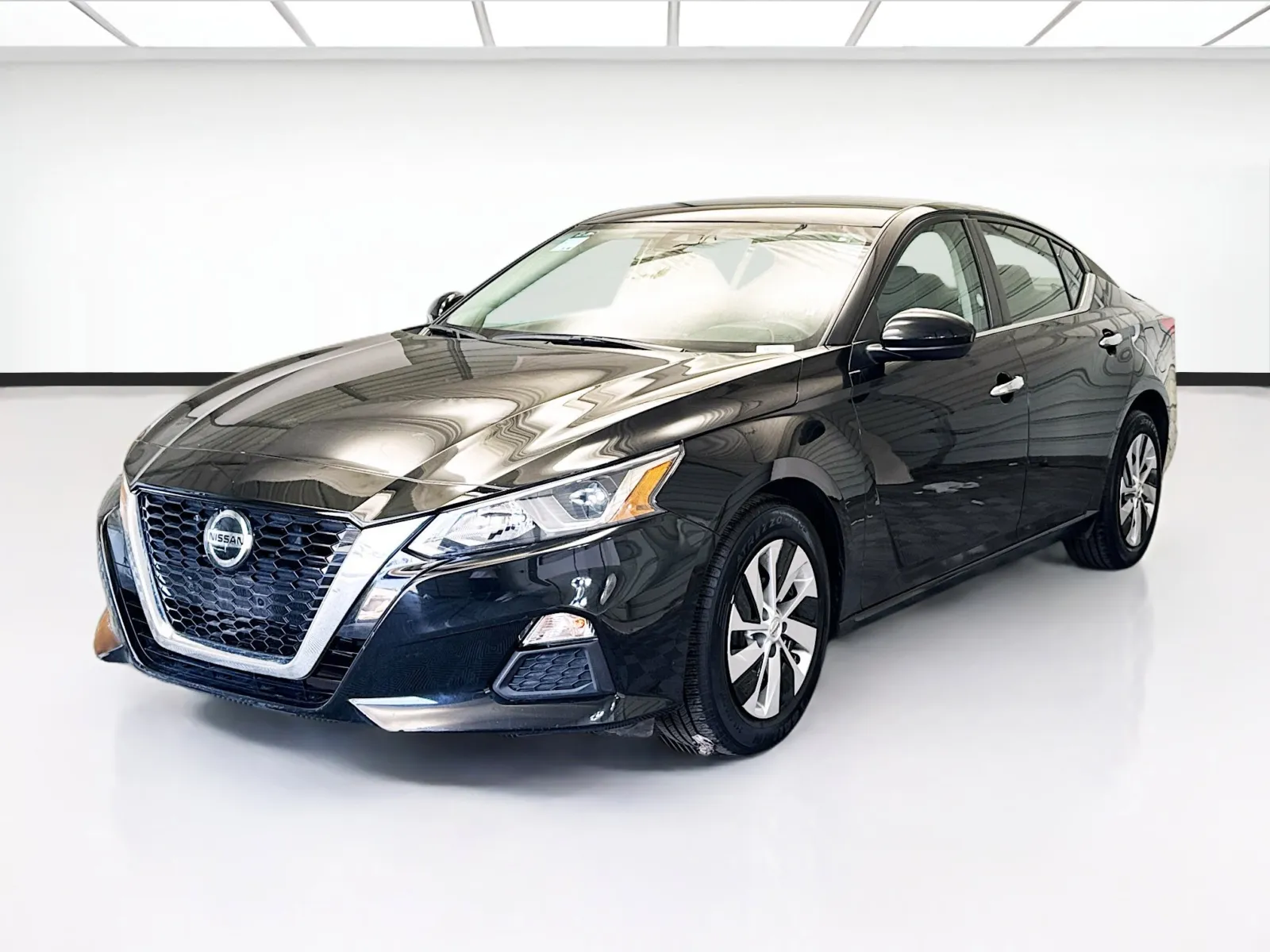 Black 2021 Nissan Altima 2.5 S for sale in Montclair, CA