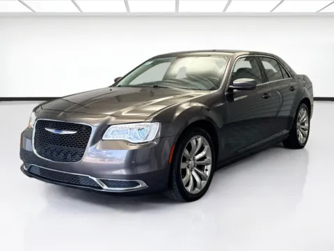 Gray 2018 Chrysler 300 Touring for sale in Montclair, CA