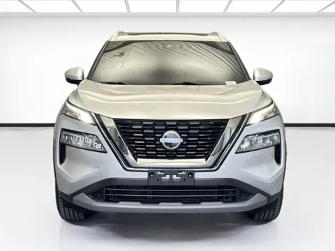 Photos of 2022 Nissan Rogue SV for sale in Montclair, CA at STG Montclair