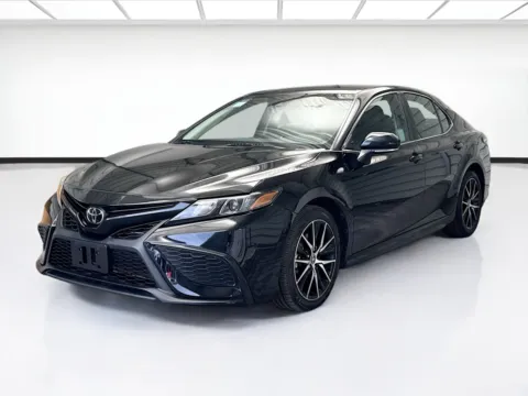 Black 2022 Toyota Camry SE Nightshade for sale in Montclair, CA