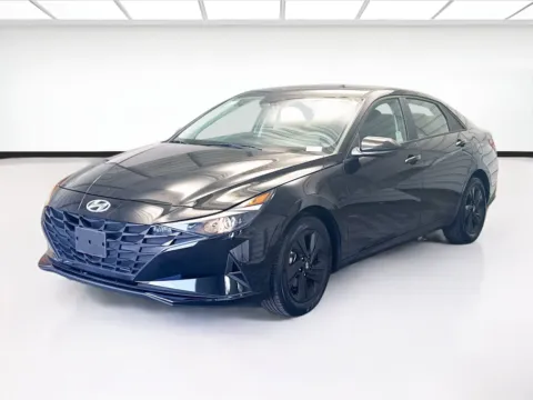 Black 2022 Hyundai Elantra SEL for sale in Montclair, CA