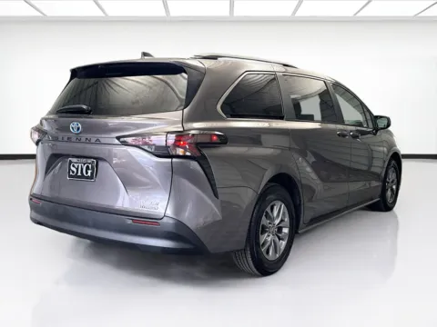 More photos of 2024 Toyota Sienna LE 8 Passenger at STG Montclair, CA