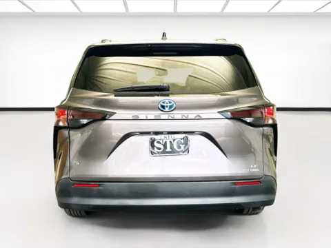 More photos of 2024 Toyota Sienna LE 8 Passenger at STG Montclair, CA