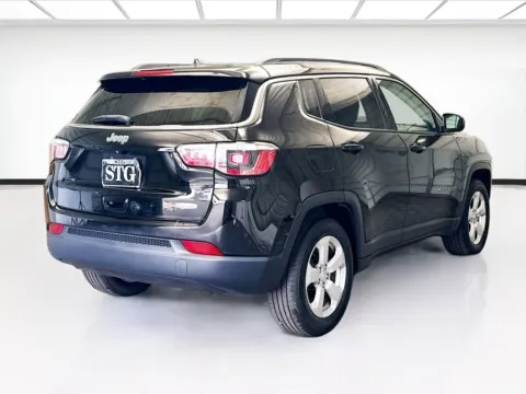 More photos of 2018 Jeep Compass Latitude at STG Montclair, CA