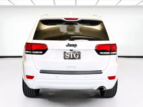 More photos of 2022 Jeep Grand Cherokee WK Laredo X at STG Montclair, CA