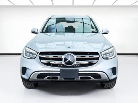Photos of 2022 Mercedes-Benz GLC 300 for sale in Montclair, CA at STG Montclair
