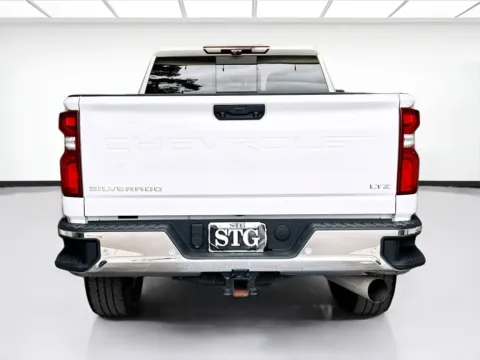 More photos of 2020 Chevrolet Silverado 2500HD LTZ at STG Montclair, CA