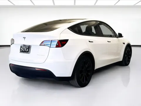 More photos of 2021 Tesla Model Y Long Range 7 Seater at STG Montclair, CA