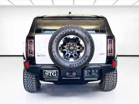 More photos of 2024 GMC Hummer EV SUV 2X Extreme Off-Road Package at STG Montclair, CA