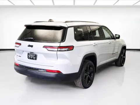 More photos of 2022 Jeep Grand Cherokee L Altitude at STG Montclair, CA