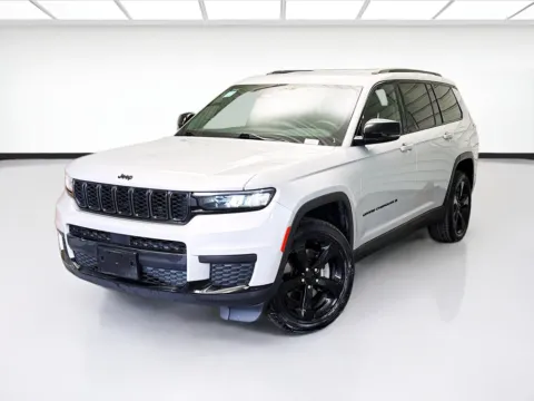 Silver 2022 Jeep Grand Cherokee L Altitude for sale in Montclair, CA