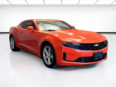 Another view of 2019 Chevrolet Camaro 1LT for sale in Montclair, CA at STG Montclair