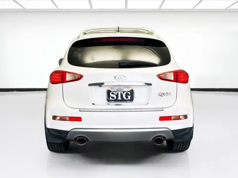 More photos of 2017 INFINITI QX50 at STG Montclair, CA