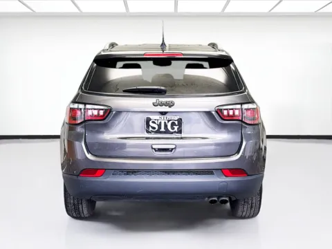 More photos of 2022 Jeep Compass Altitude at STG Montclair, CA