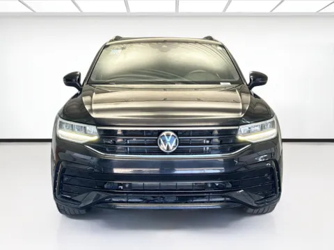 Photos of 2023 Volkswagen Tiguan 2.0T SE R-Line Black for sale in Montclair, CA at STG Montclair