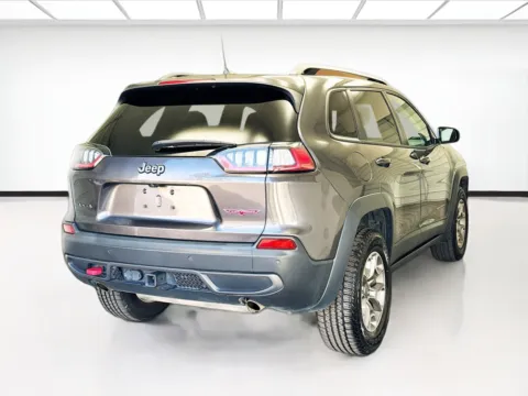 More photos of 2021 Jeep Cherokee Trailhawk at STG Montclair, CA