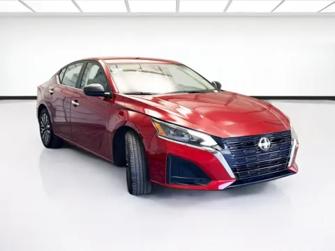Another view of 2024 Nissan Altima 2.5 SV for sale in Montclair, CA at STG Montclair