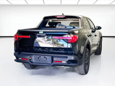 More photos of 2023 Hyundai Santa Cruz SEL at STG Montclair, CA