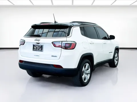 More photos of 2020 Jeep Compass Latitude at STG Montclair, CA