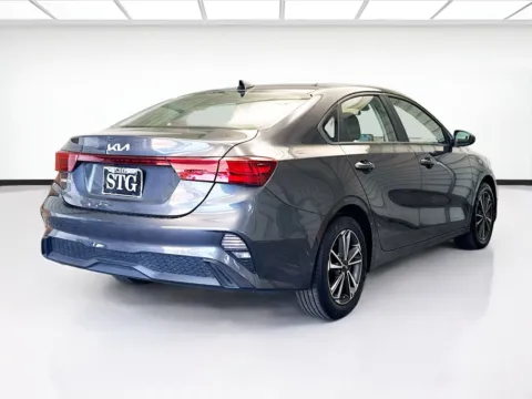 More photos of 2022 Kia Forte LXS at STG Montclair, CA