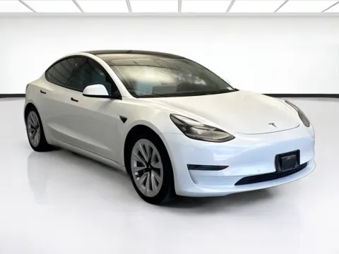 Another view of 2021 Tesla Model 3 Standard Range Plus for sale in Montclair, CA at STG Montclair