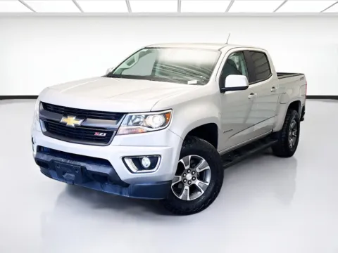 Silver 2019 Chevrolet Colorado Z71 for sale in Montclair, CA