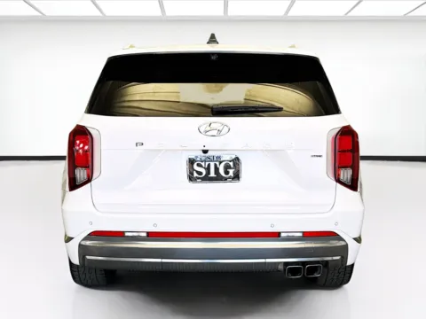 More photos of 2024 Hyundai Palisade Calligraphy at STG Montclair, CA