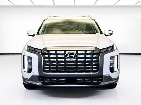 Photos of 2024 Hyundai Palisade Calligraphy for sale in Montclair, CA at STG Montclair