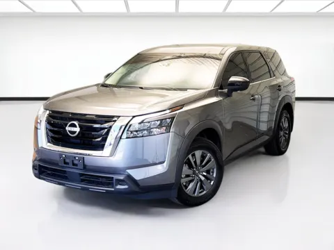 Gray 2024 Nissan Pathfinder S for sale in Montclair, CA