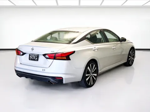 More photos of 2021 Nissan Altima 2.5 SR at STG Montclair, CA