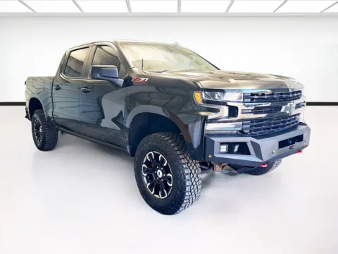Another view of 2020 Chevrolet Silverado 1500 LT Trail Boss for sale in Montclair, CA at STG Montclair