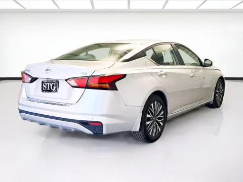 More photos of 2023 Nissan Altima 2.5 SV at STG Montclair, CA