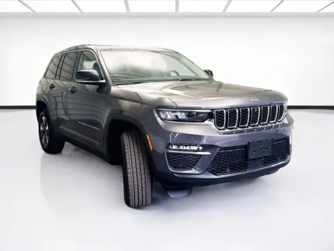 Another view of 2022 Jeep Grand Cherokee 4xe for sale in Montclair, CA at STG Montclair