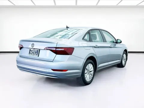 More photos of 2020 Volkswagen Jetta 1.4T S at STG Montclair, CA