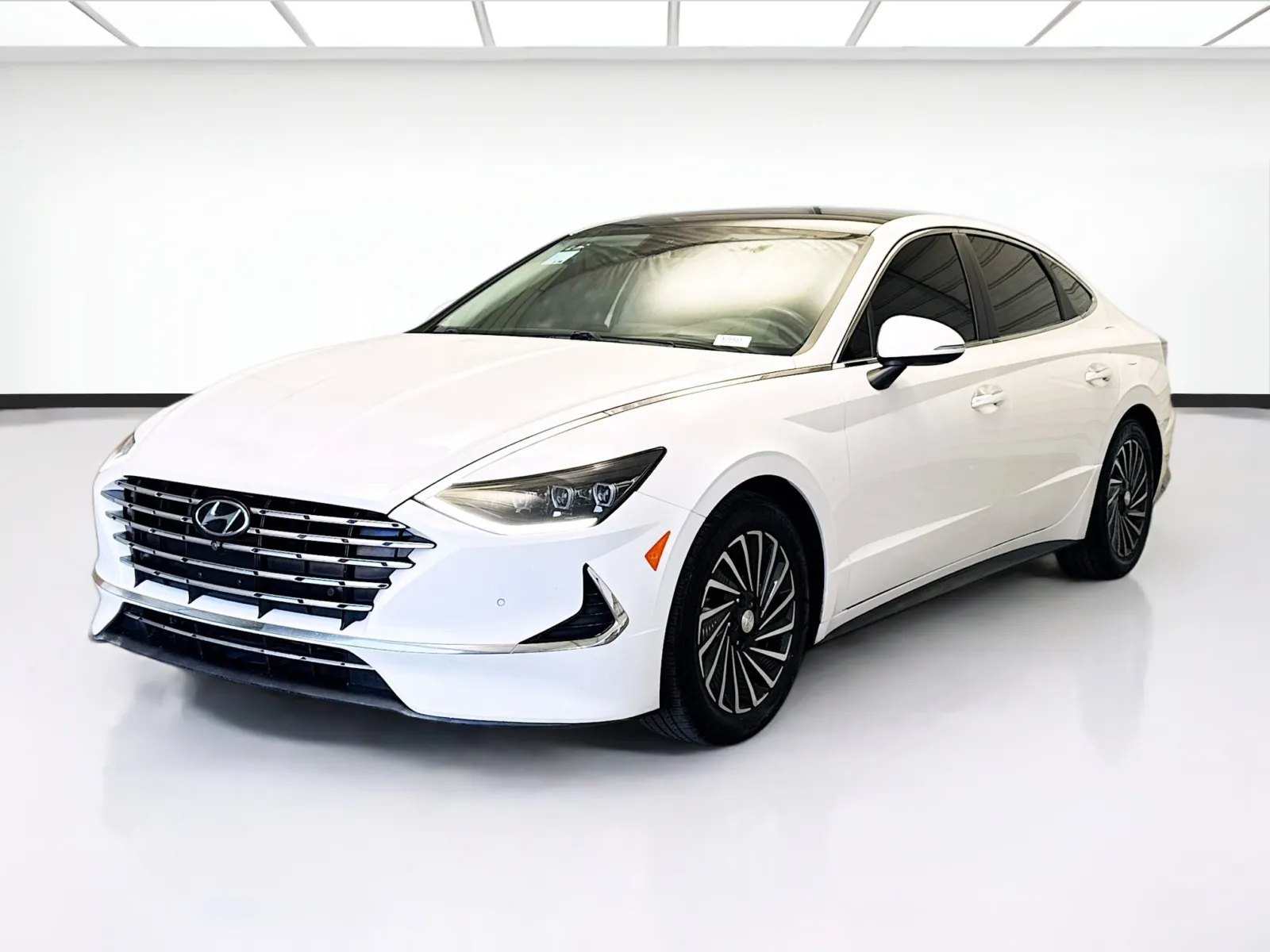 White 2021 Hyundai Sonata Hybrid Limited for sale in Montclair, CA