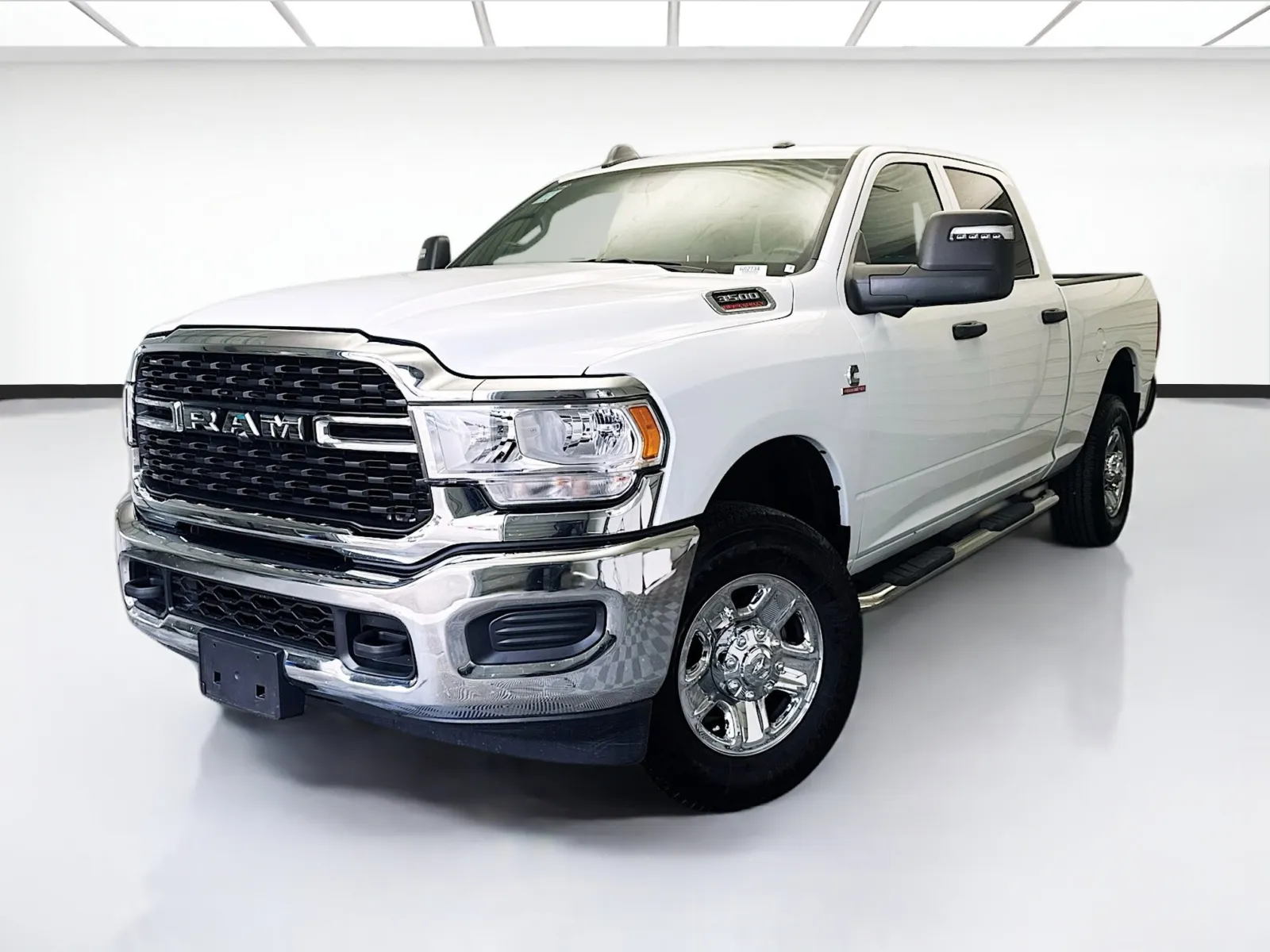 White 2024 Ram 3500 Tradesman for sale in Montclair, CA