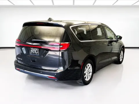 More photos of 2023 Chrysler Pacifica Touring L at STG Montclair, CA