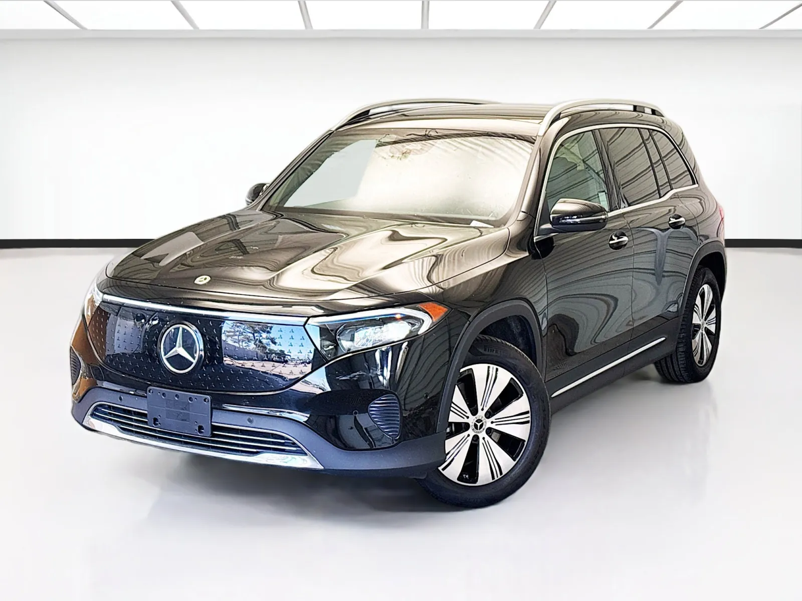 Black 2024 Mercedes-Benz EQB 250+ Panorama Sunroof for sale in Montclair, CA