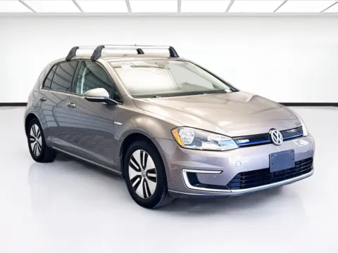Another view of 2016 Volkswagen e-Golf SE for sale in Montclair, CA at STG Montclair