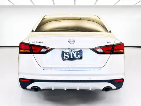 More photos of 2020 Nissan Altima 2.5 SV at STG Montclair, CA